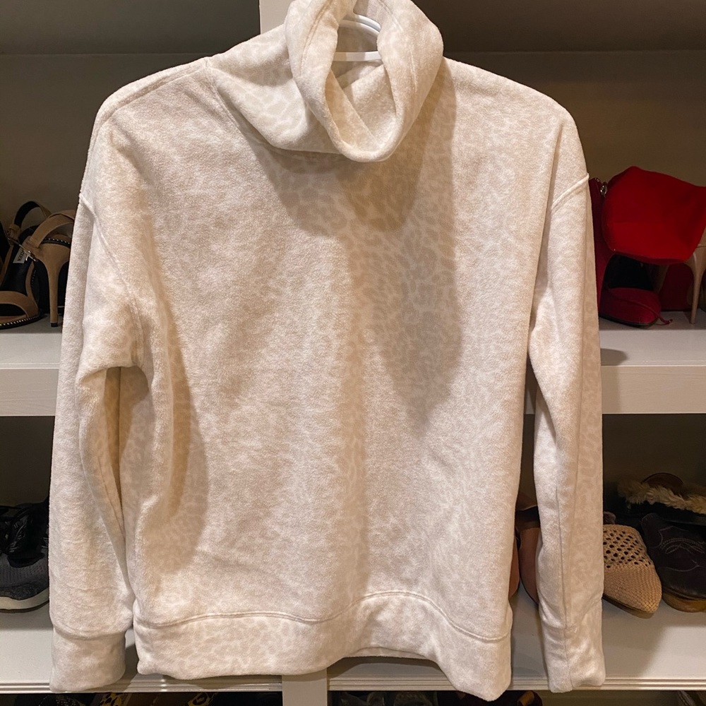 Mock turtle pullover